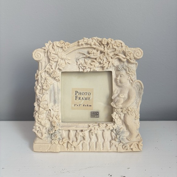 Other - Vintage Cherubs Photo Frame Angel Renaissance Style Photo Size 3"x3" White